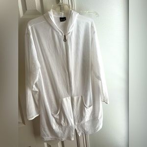 Women’s swimsuit cover-up